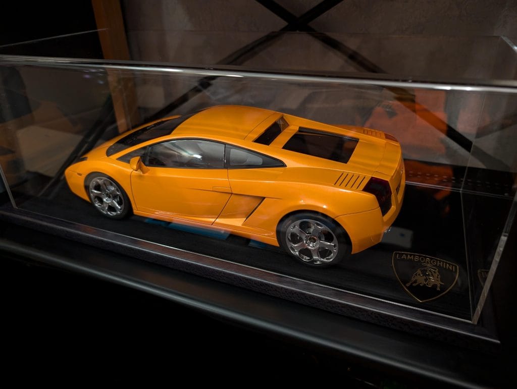 Image n°1 de Colin Chalker