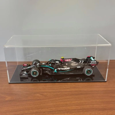 Display Case for a 1:18 Scale F1 Model Car with a Low Profile Acrylic Base and a Choice of Base Colours